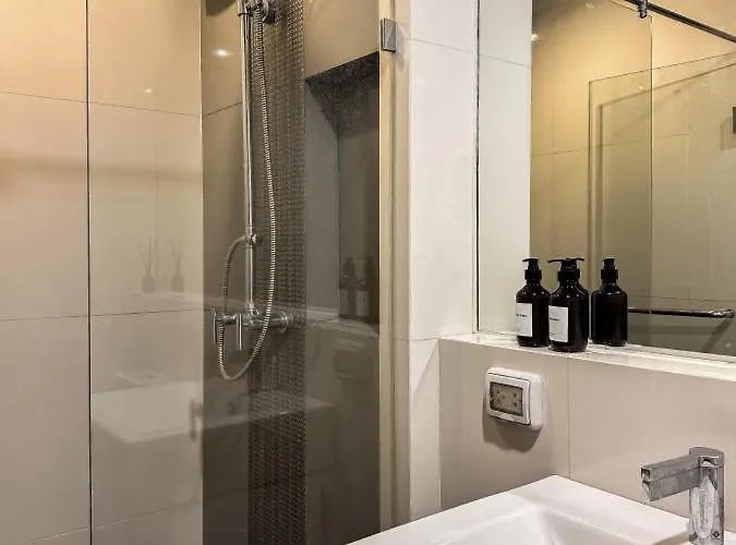 Contemporary High-rise 2br - Ultra Fast Wifi - Sathorn *