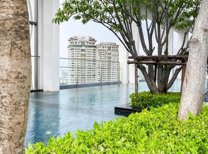 Contemporary High-rise 2br - Ultra Fast Wifi - Sathorn Bangkok