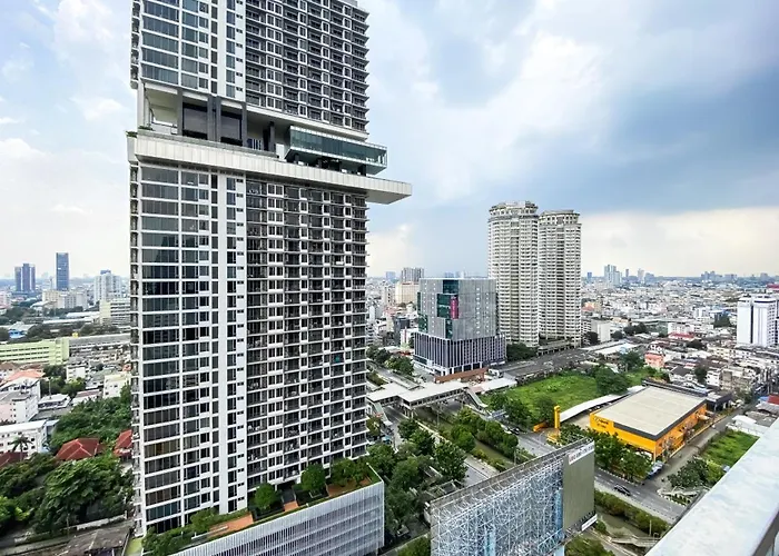 Contemporary High-rise 2br - Ultra Fast Wifi - Sathorn Apartment