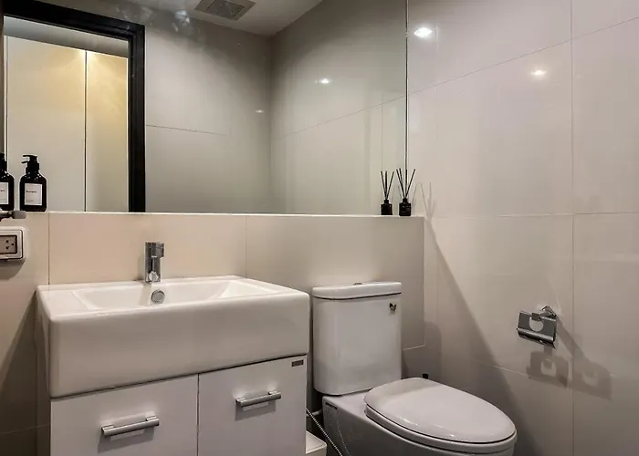 Contemporary High-rise 2br - Ultra Fast Wifi - Sathorn * Bangkok