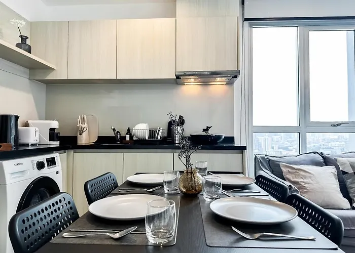 Contemporary High-rise 2br - Ultra Fast Wifi - Sathorn *