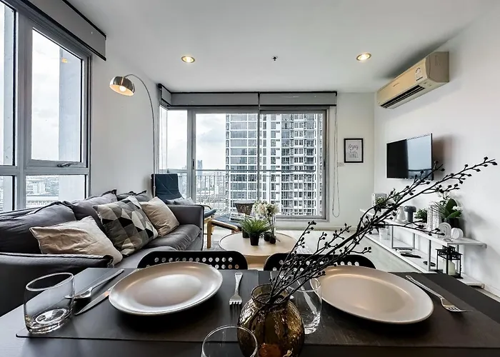 Apartment Contemporary High-rise 2br - Ultra Fast Wifi - Sathorn